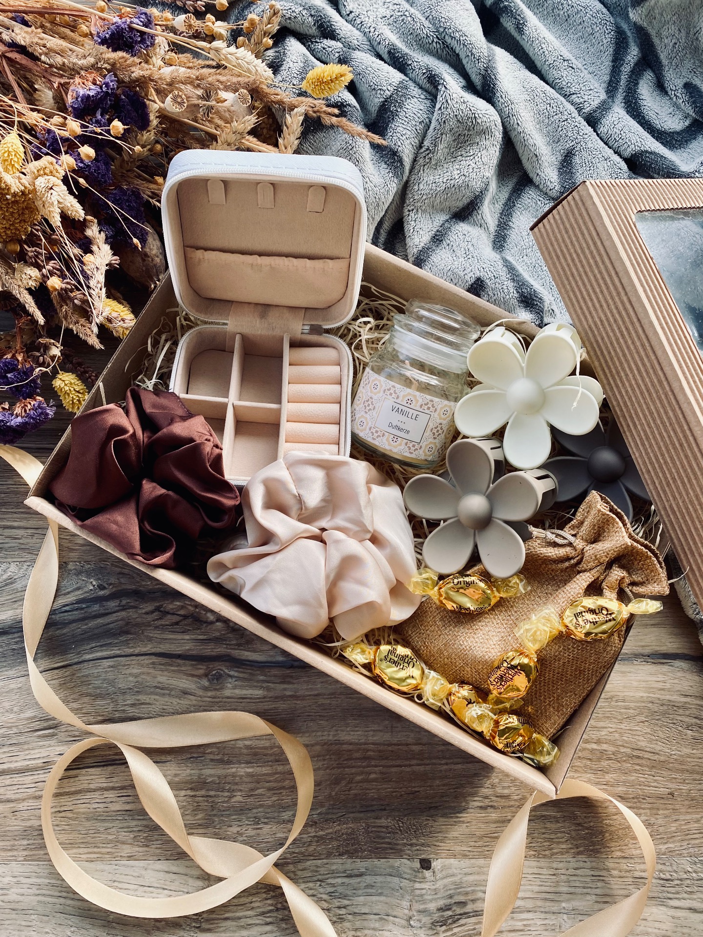 Dárkový self care box - krémový